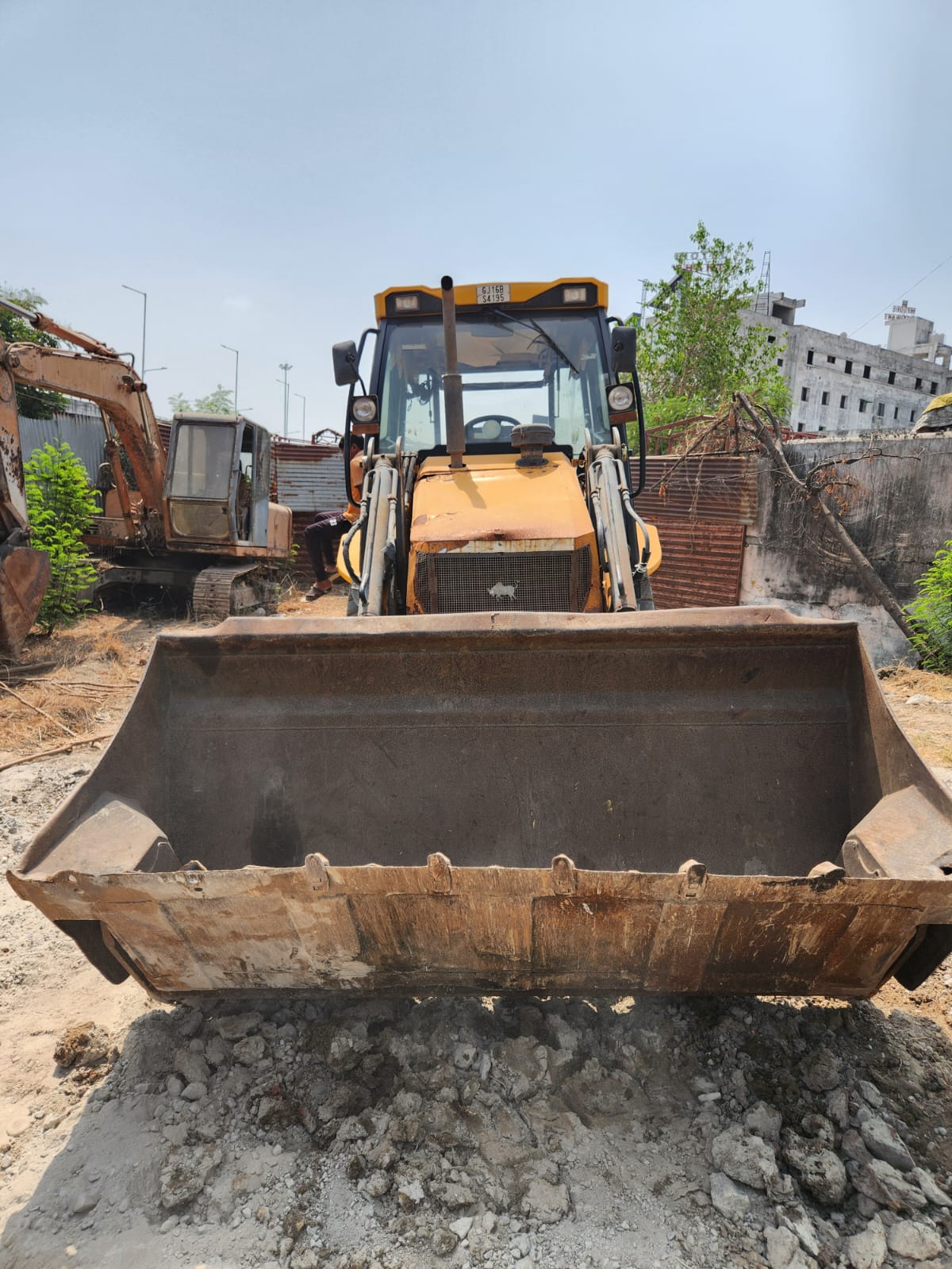 BULL BACKHOE 76 HD 2022