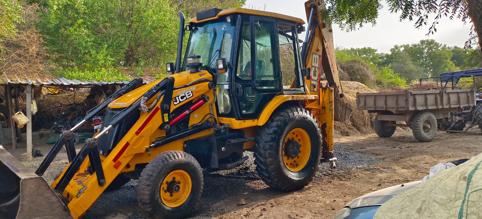 JCB BACKHOE 3DX 2022