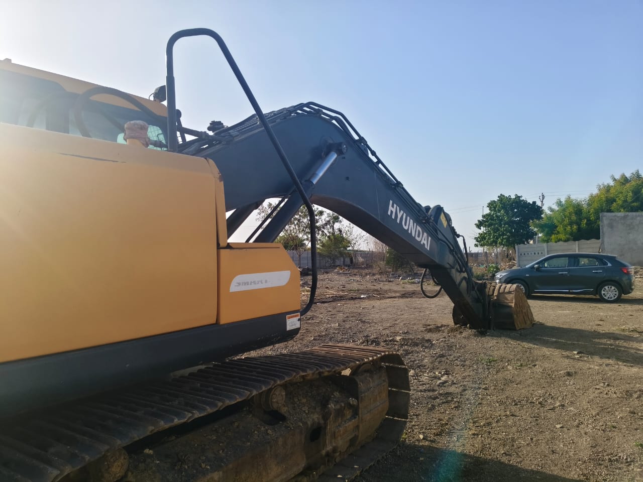 HYUNDAI EXCAVATOR R210 2021