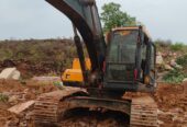 HYUNDAI EXCAVATOR R215 2023