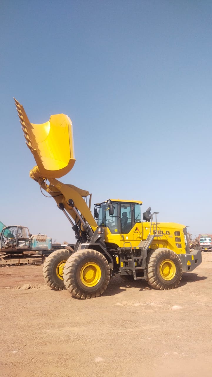 SDLG WHEEL LOADER H8567 2024