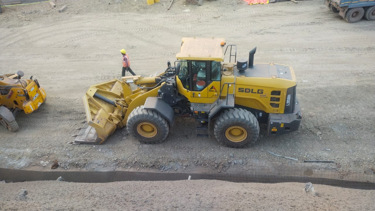 SDLG WHEEL LOADER H8567 2024