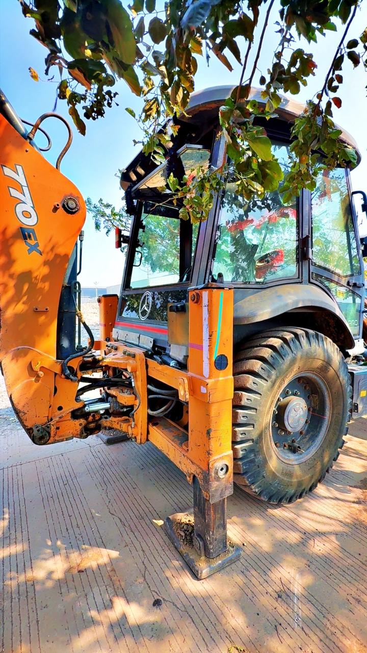 CASE BACKHOE 770 EX 2021