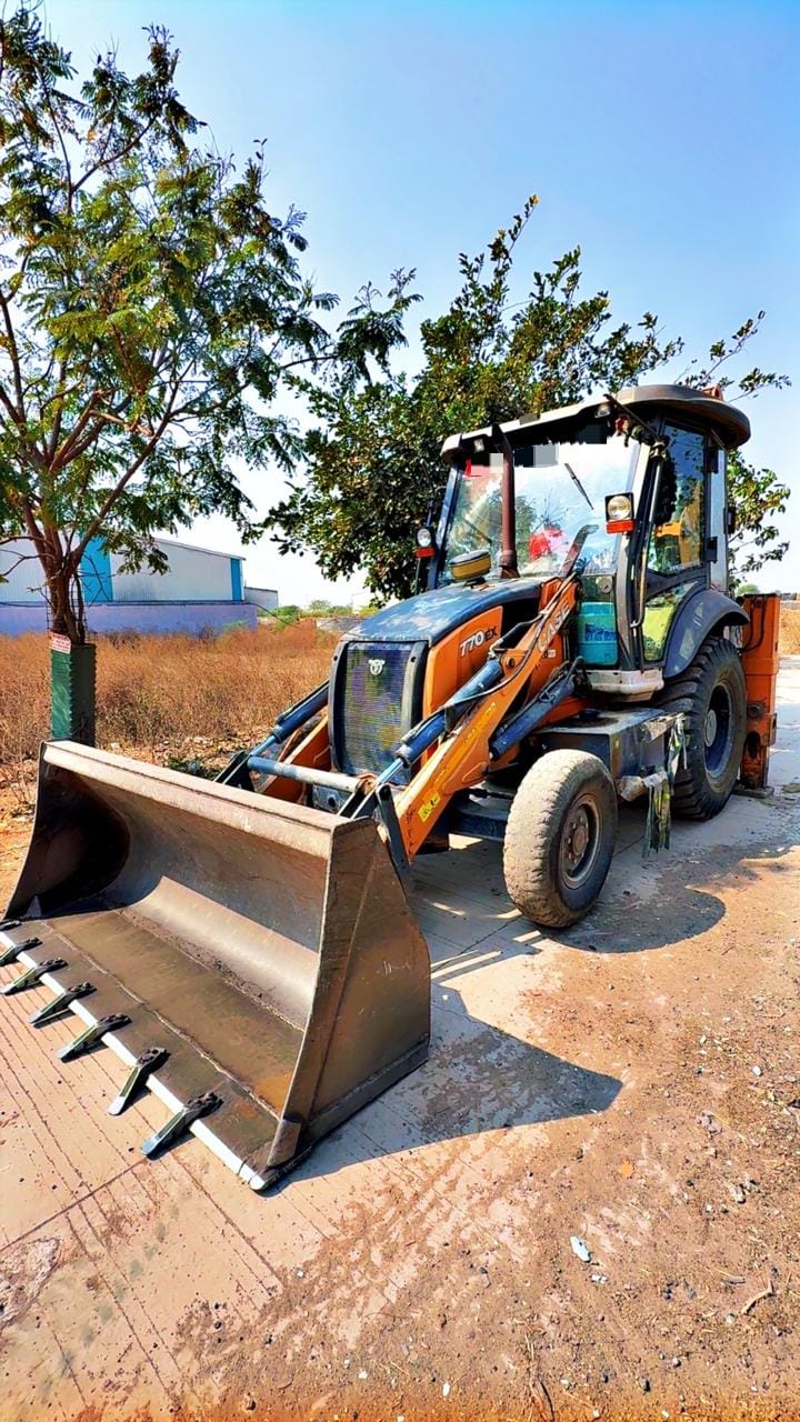CASE BACKHOE 770 EX 2021