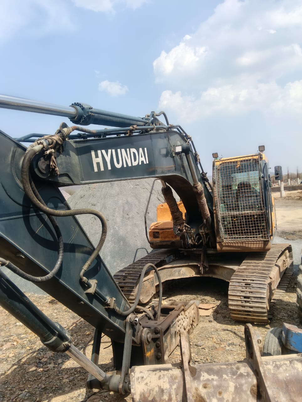 HYUNDAI EXCAVATOR R215L SMART PLUS 2022