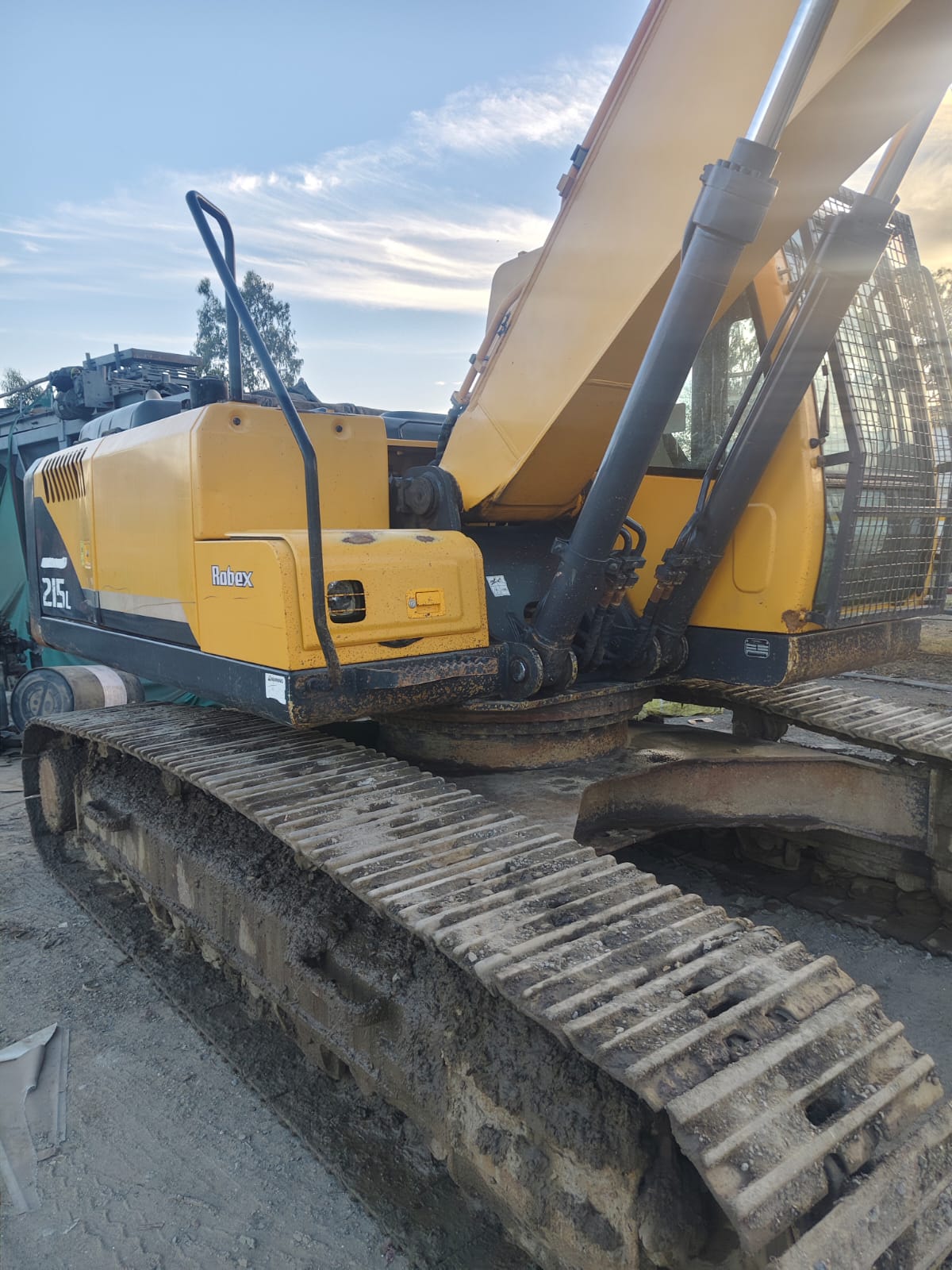 HYUNDAI EXCAVATOR R215L SMART 2019