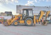 CAT BACKHOE 424B 2020