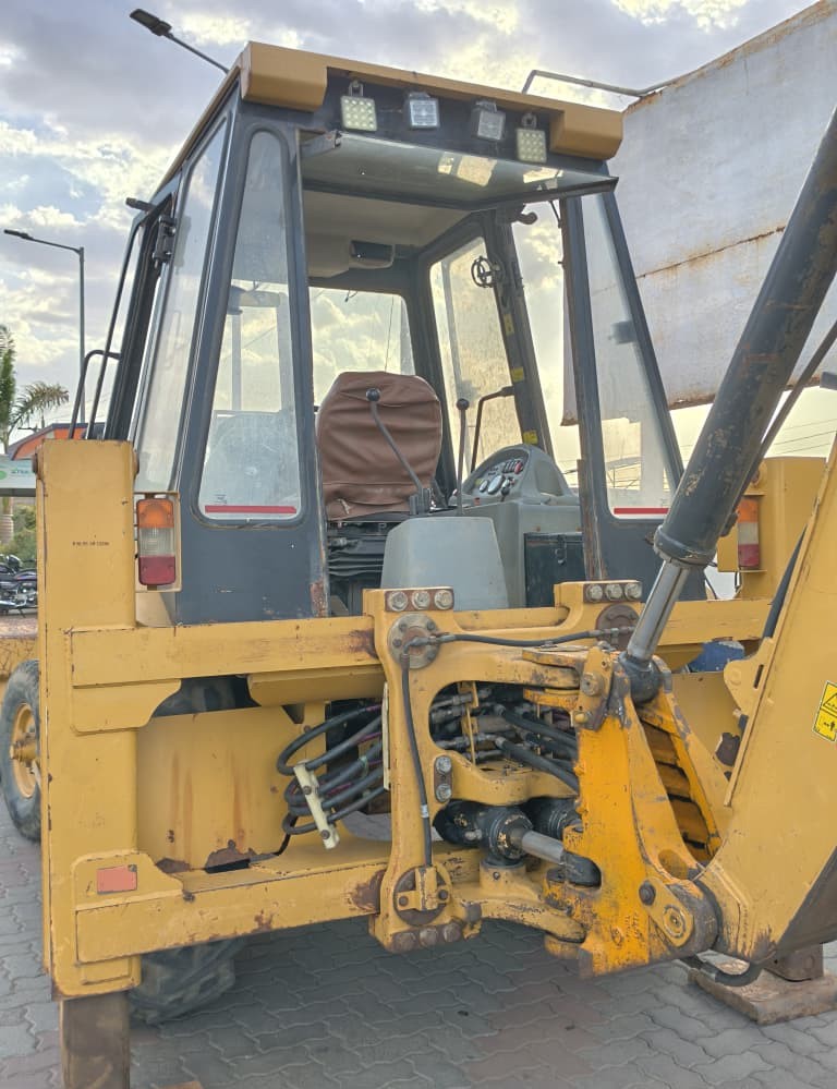 CAT BACKHOE 424B 2020