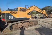 HYUNDAI EXCAVATOR R210 2017