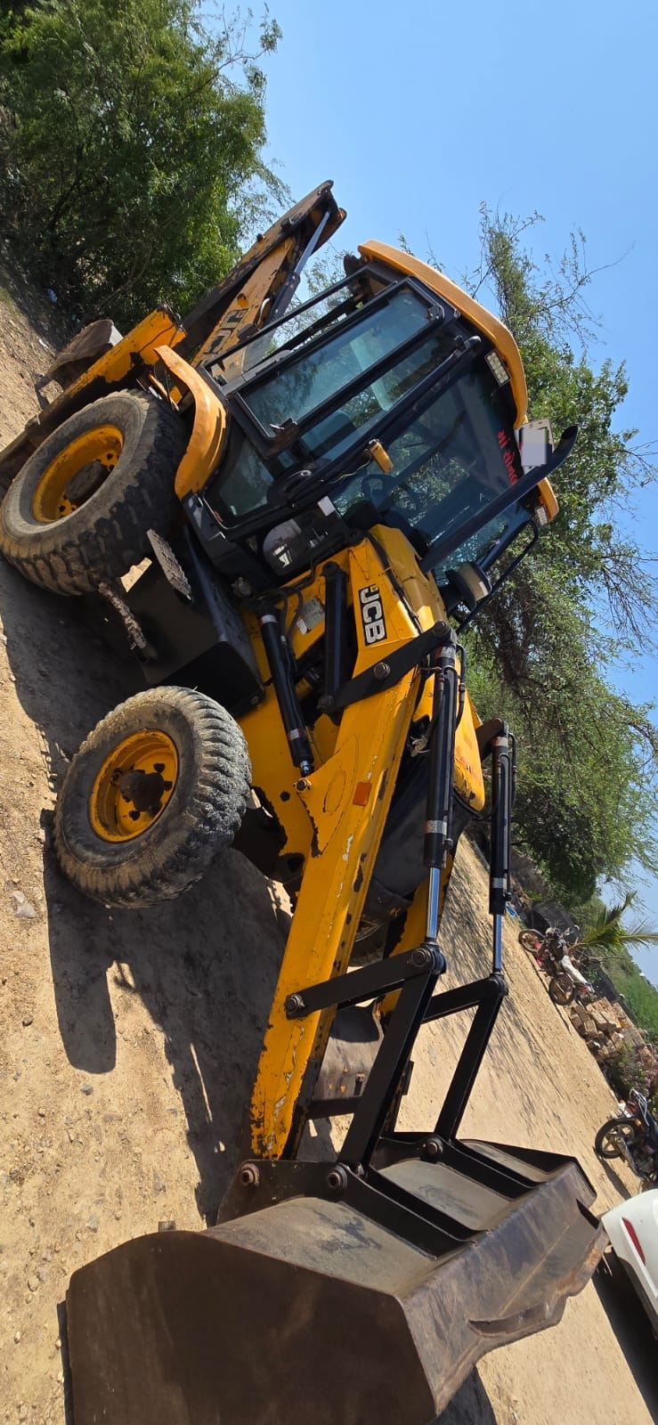 JCB BACKHOE 3DX 2017