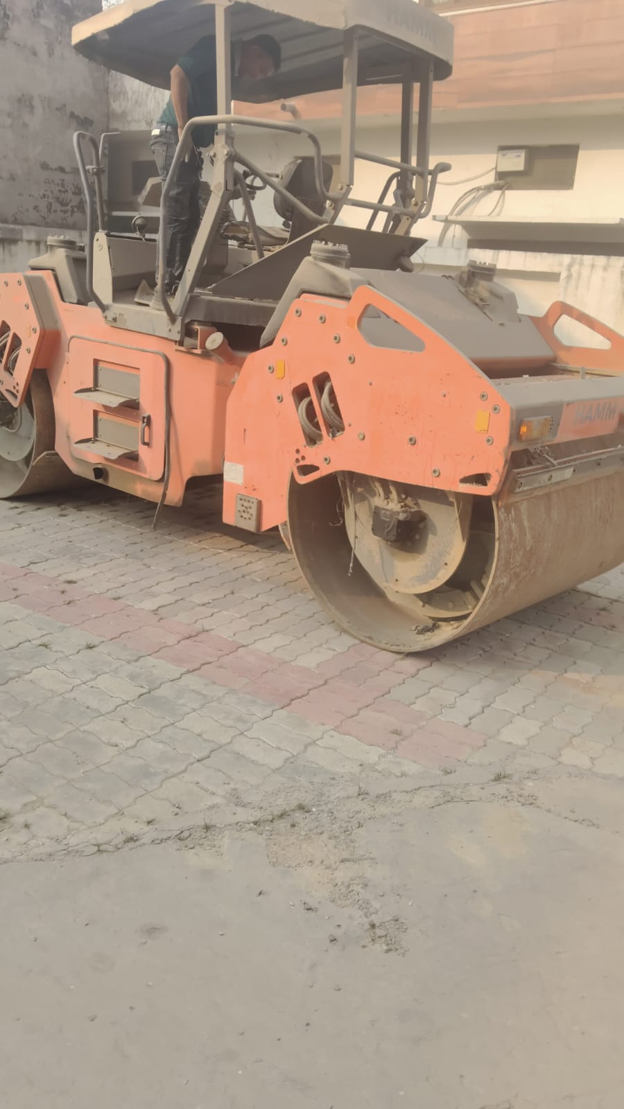 HAMM DOUBLE DRUM ROLLER HD99 2017