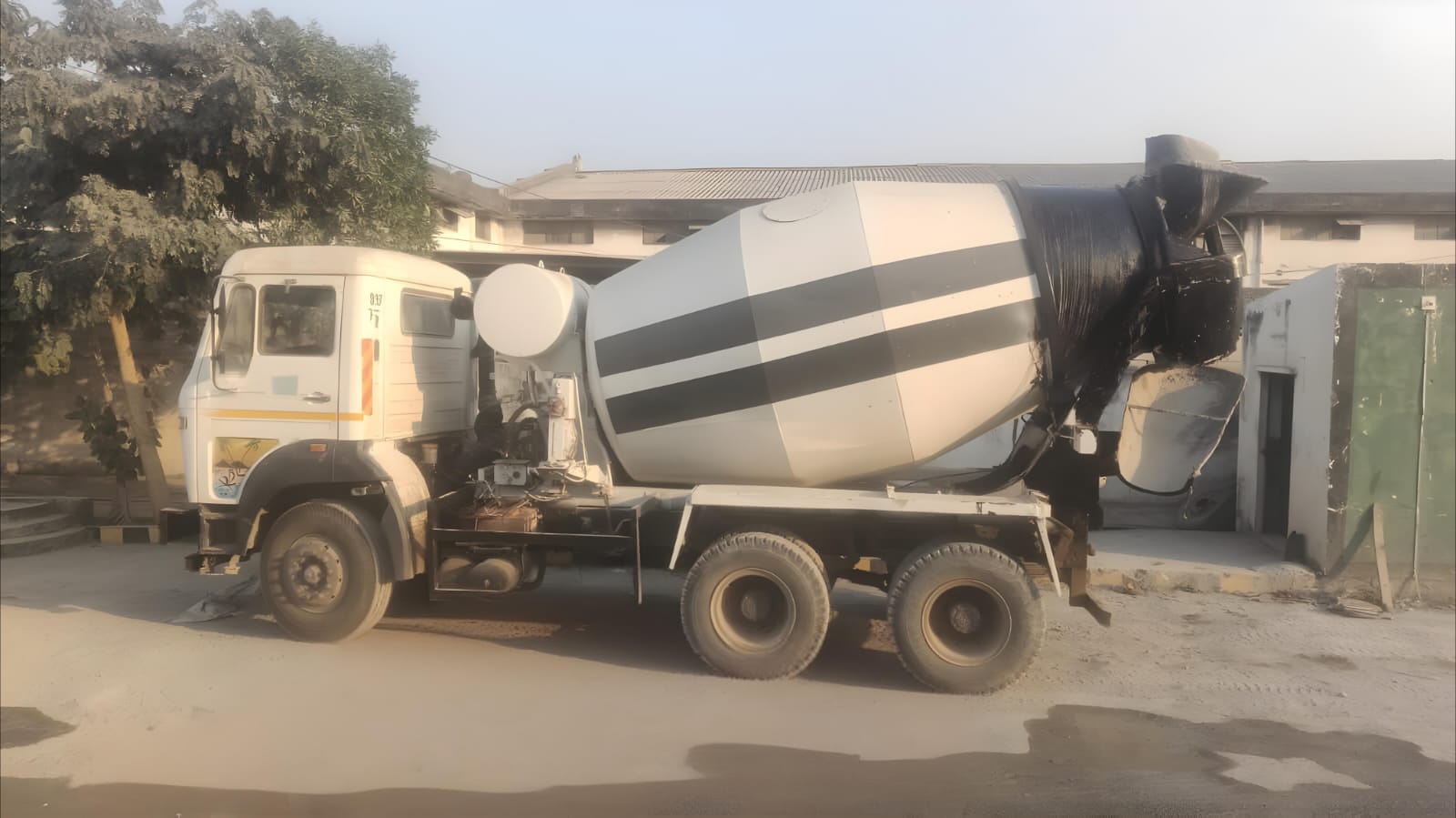 TATA SIGNA MIXER TRUCK 2518 TM 2019