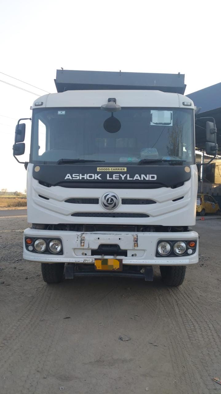 ASHOK LEYLAND DUMP TRUCK 4825.TK 2024