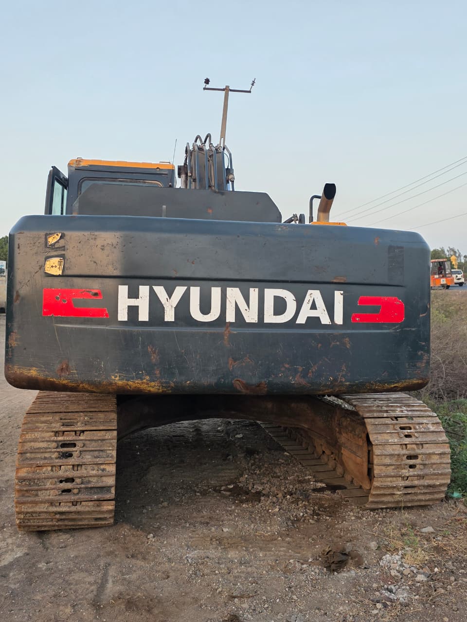 HYUNDAI EXCAVATOR R215L 2022