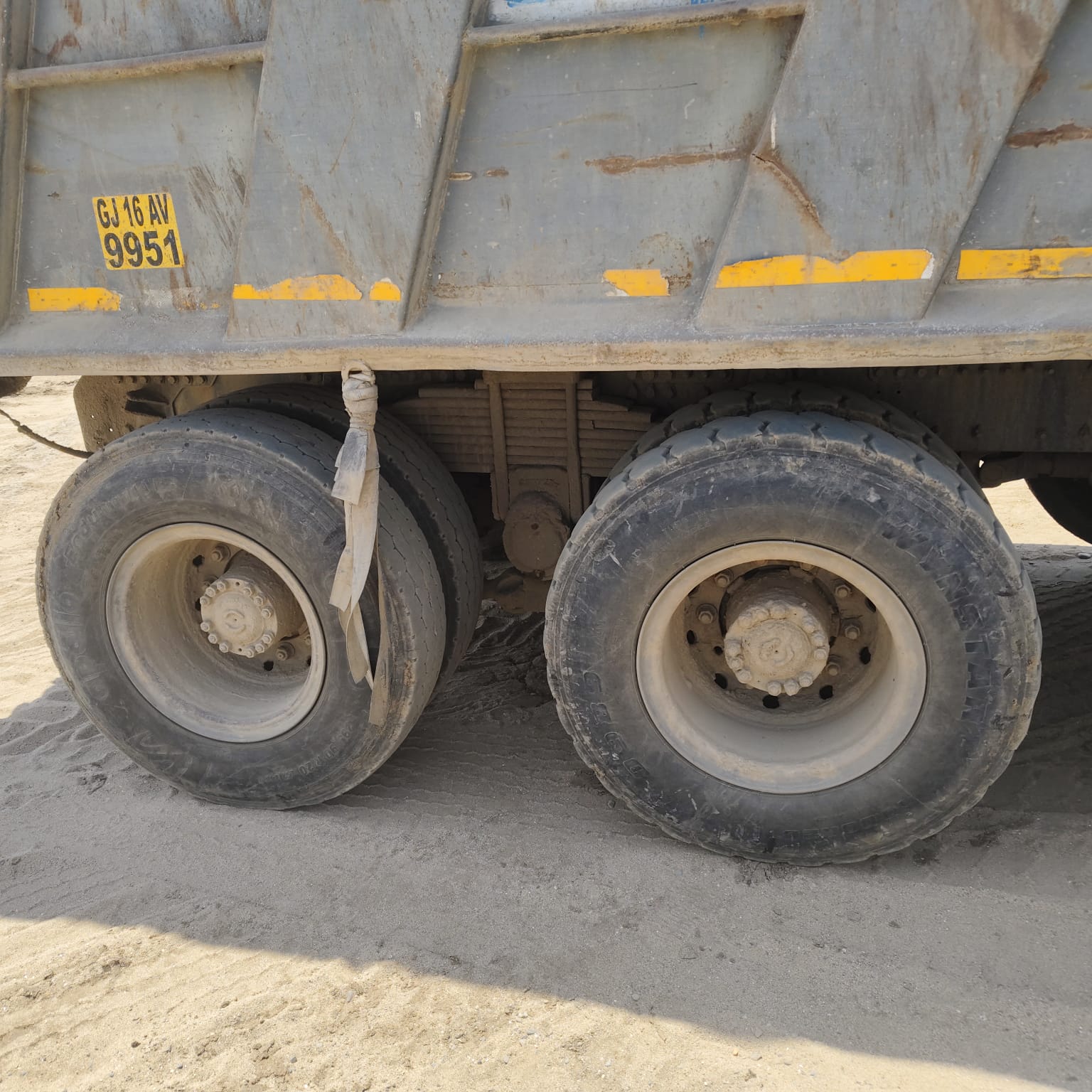 ASHOK LEYLAND DUMP TRUCK 4825.TK 2021