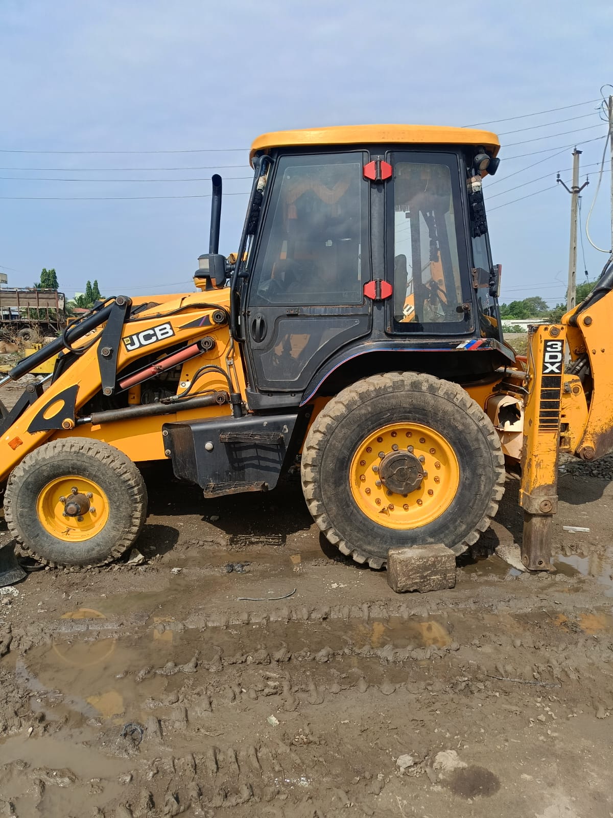 JCB BACKHOE 3DX 2016