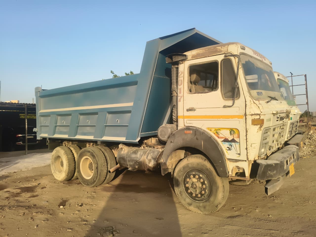 TATA SIGNA DUMP TRUCK 2815.TK 2017