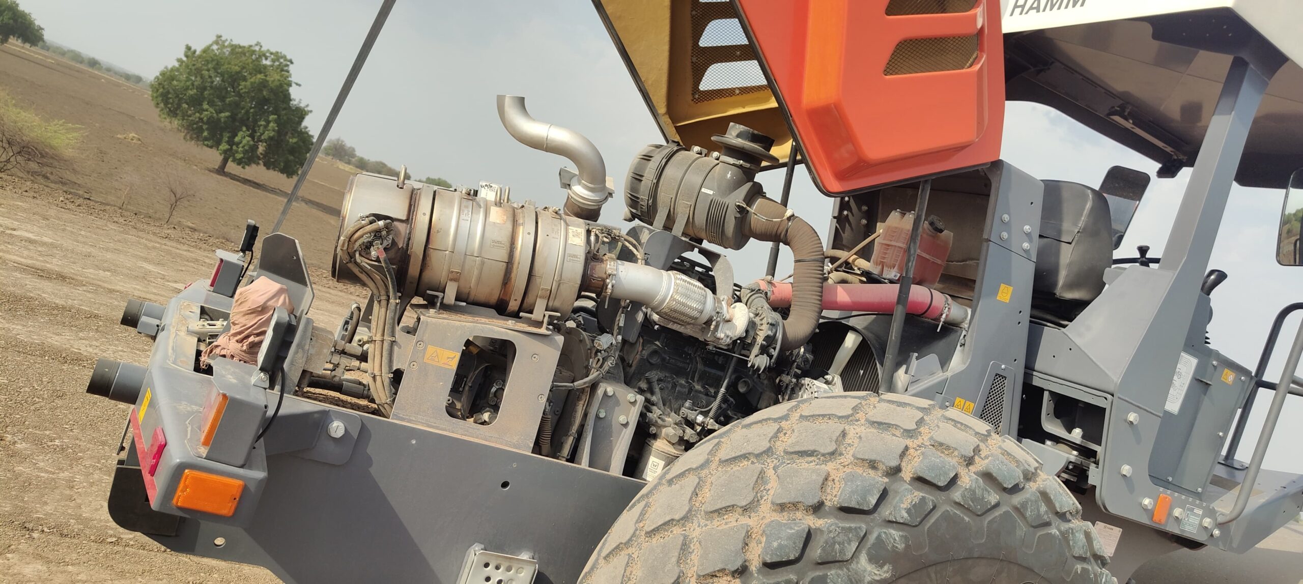 HAMM SOIL COMPACTOR HC 119 ROLLER 2025