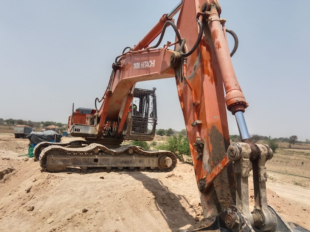 TATA HITACHI EXCAVATOR EX 210 2022