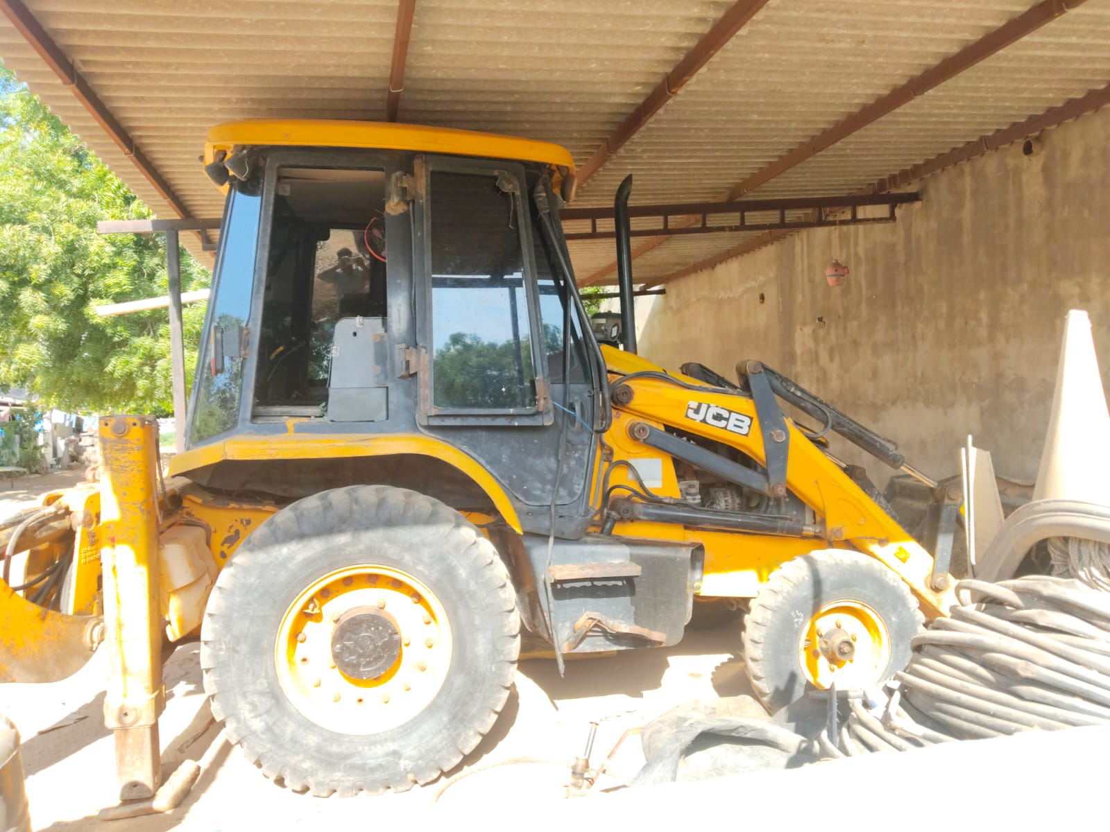 JCB BACKHOE 3DX 2017