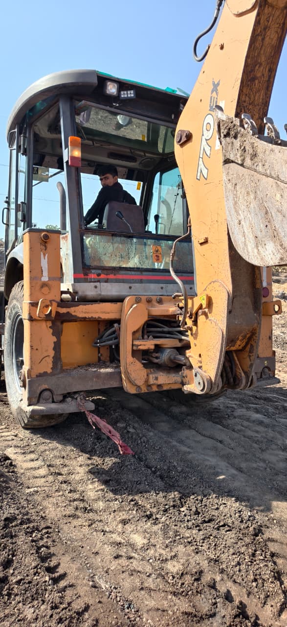 CASE BACKHOE 770 EX 2021