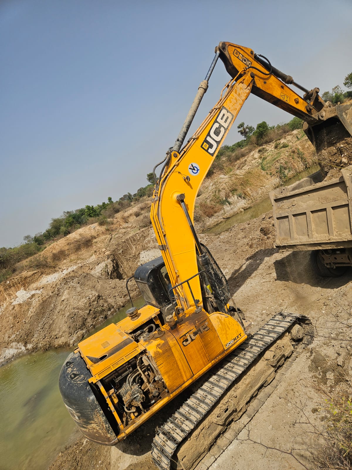 JCB EXCAVATOR JS205 2021