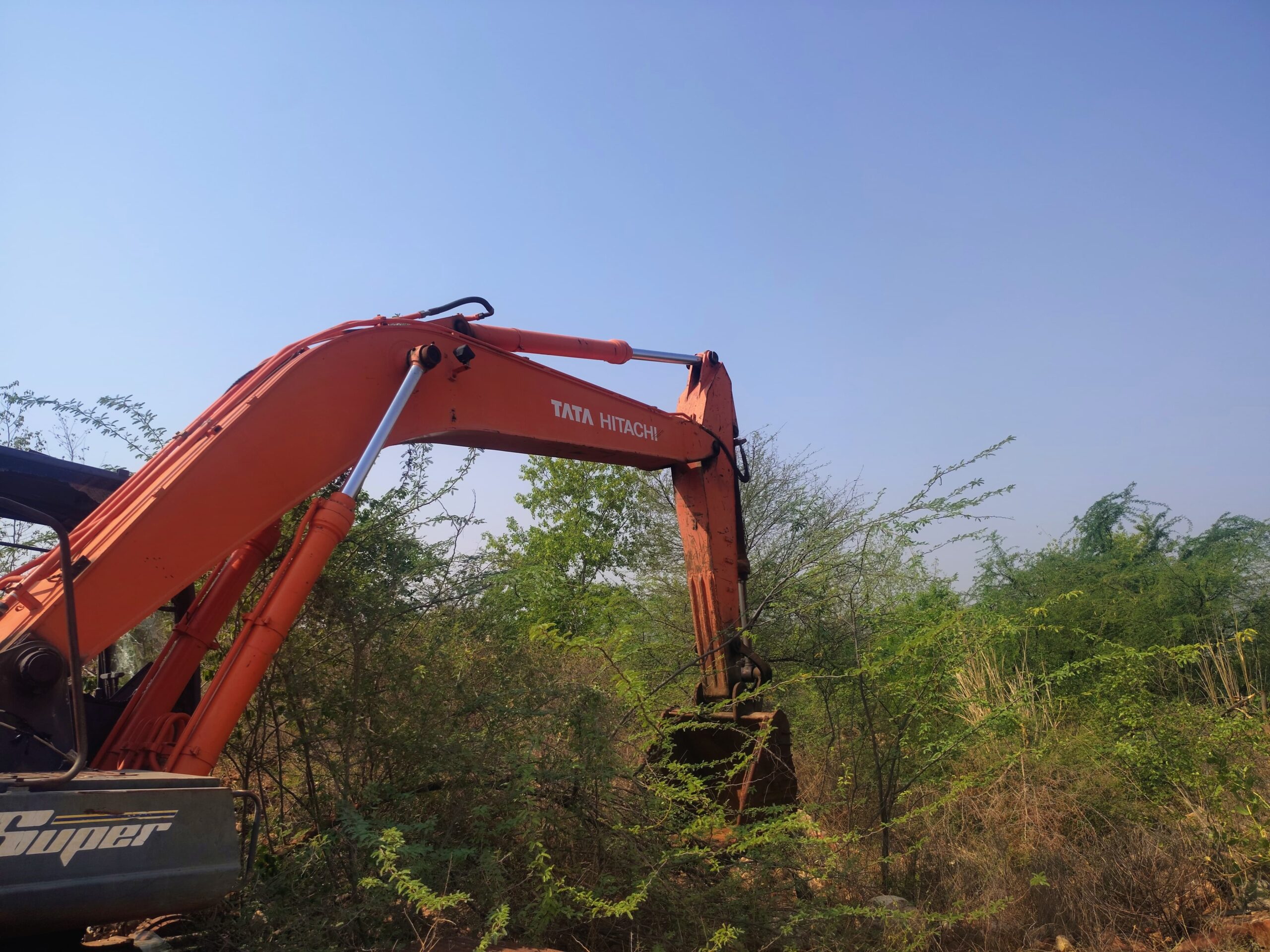 TATA HITACHI EXCAVATAR EX200 2016
