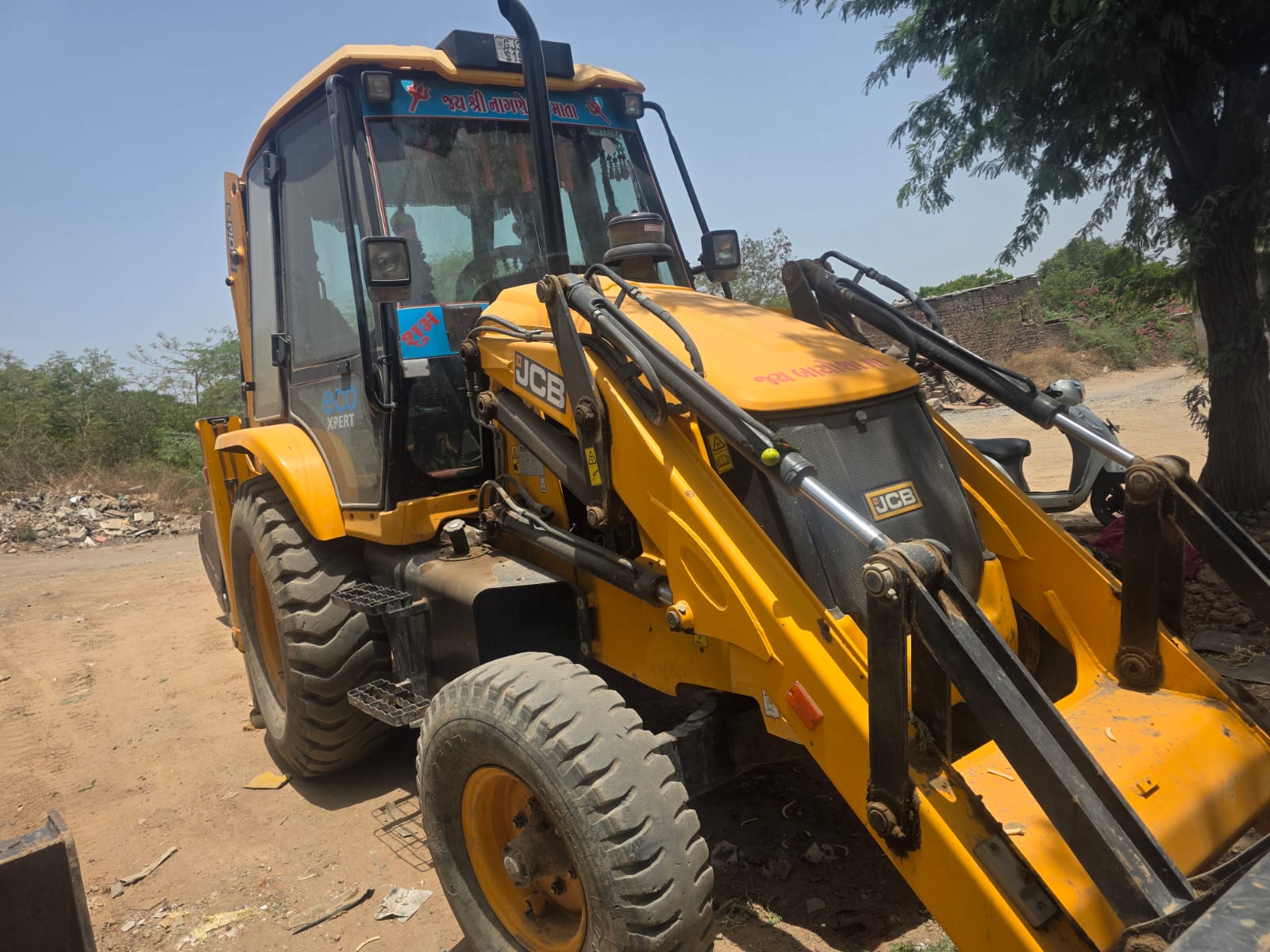 JCB BACKHOE 3DX 2023