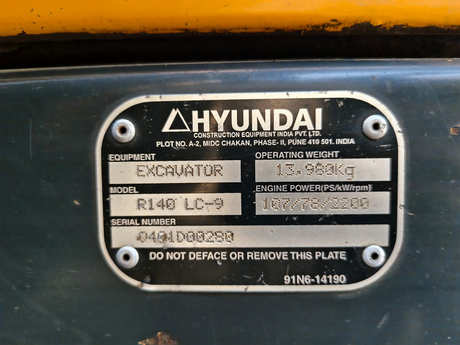 HYUNDAI EXCAVATOR R140LC-9 2013