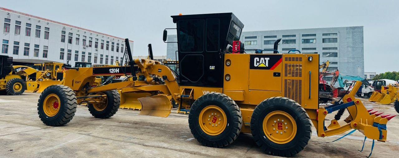 CAT GRADER 120K2 2022
