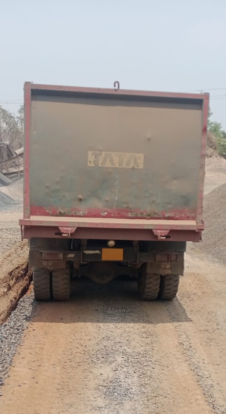 TATA SIGNA DUMP TRACK 4830 2023