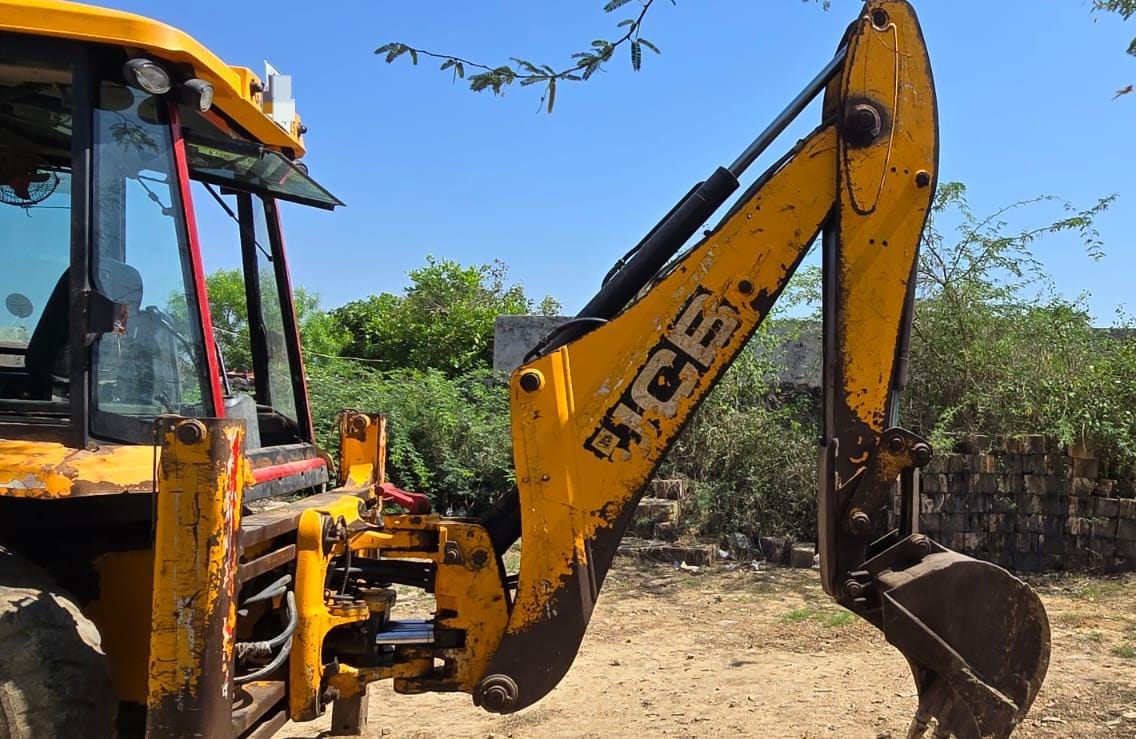 JCB BACKHOE 3DX 2017