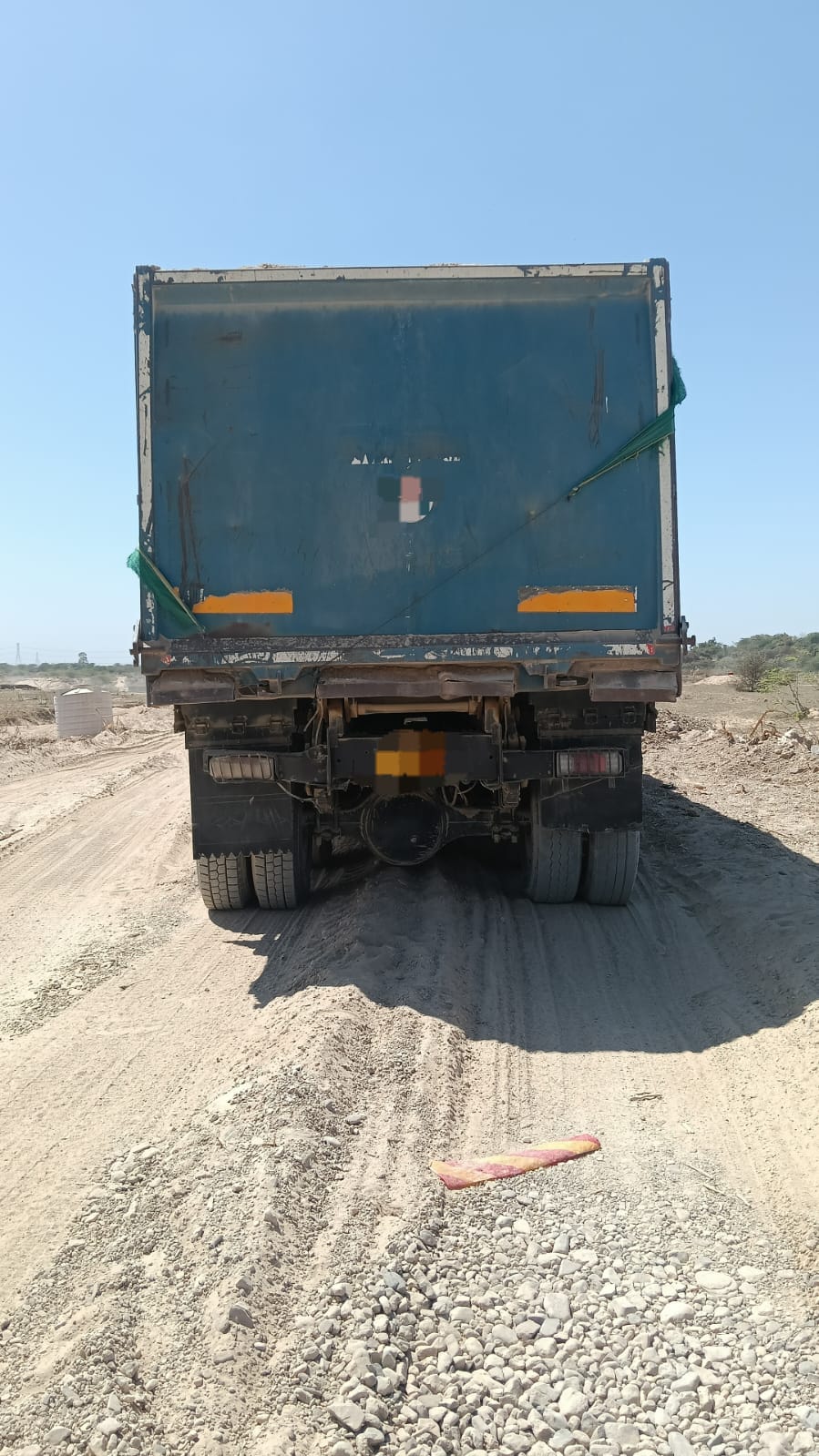 TATA SIGNA DUMP TRACK 4825 2023
