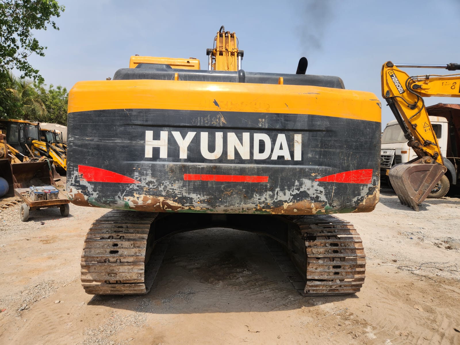 HYUNDAI EXCAVATOR R210 2018