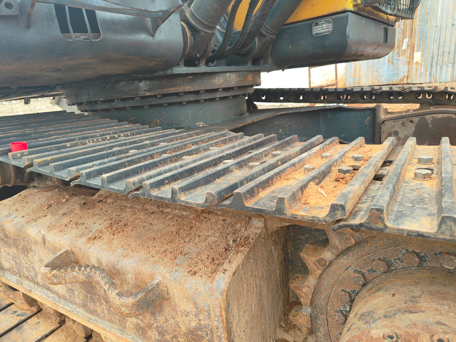 HYUNDAI EXCAVATOR 140LC-9 2021
