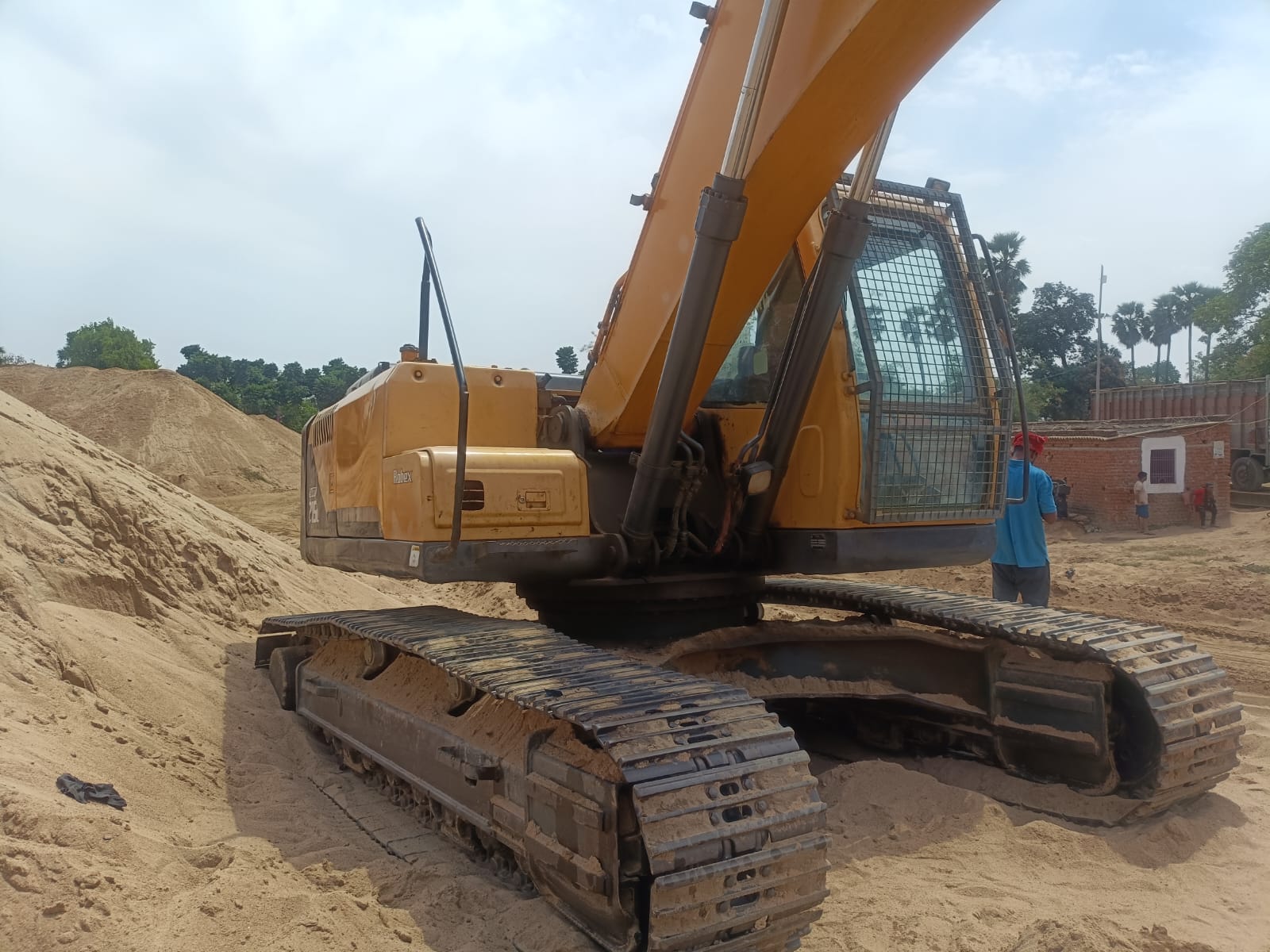 HYUNDAI EXCAVATOR R215 SMART 2019