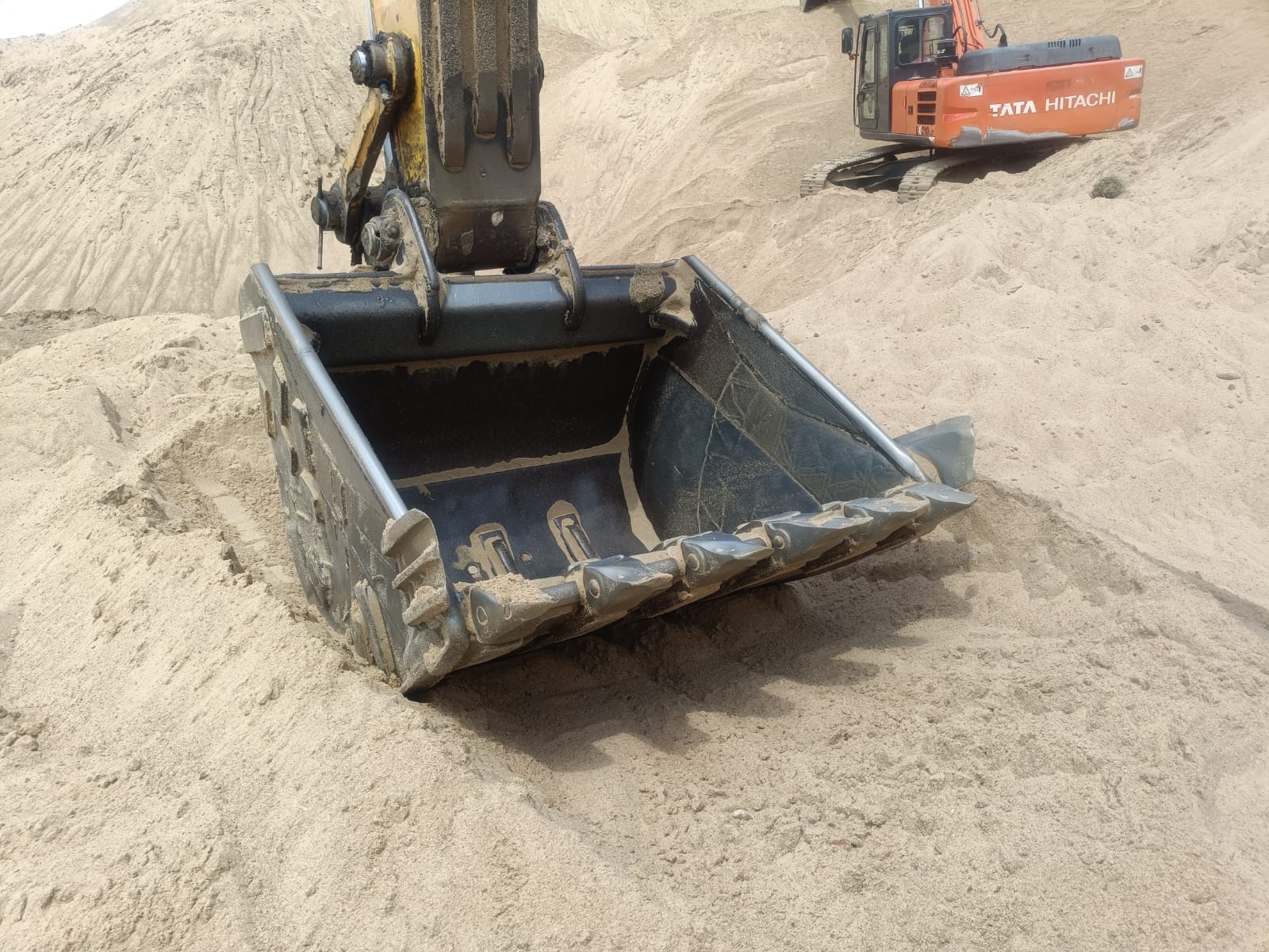 HYUNDAI EXCAVATOR R215 SMART 2019