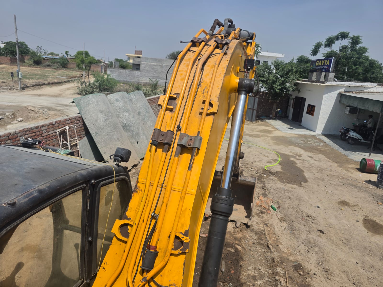 JCB EXCAVATOR JS205 2018