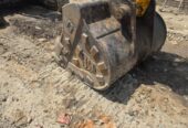 JCB EXCAVATOR JS205 2018
