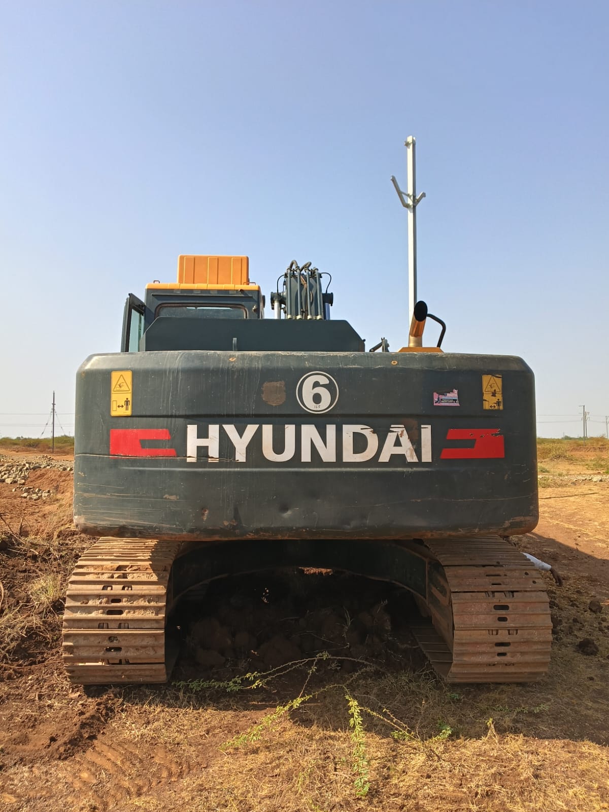 HYUNDAI EXCAVATOR R215 SMART 2023