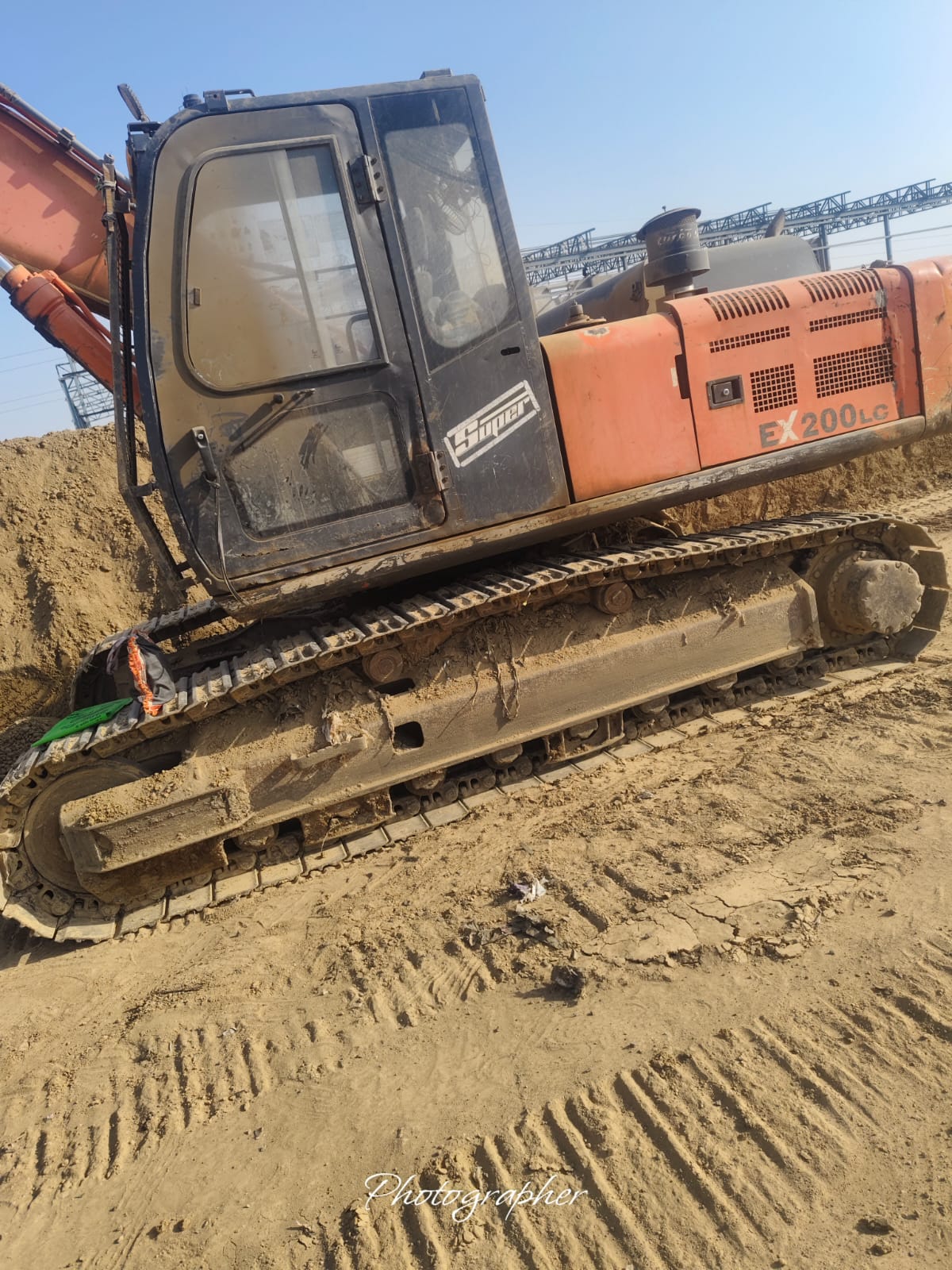 TATA HITACHI EXCAVATOR EX 200 2016