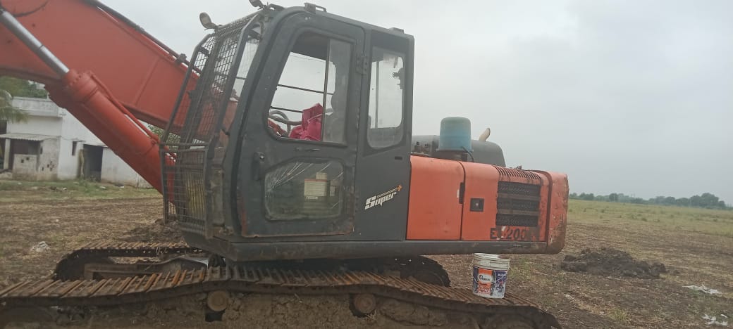 TATA HITACHI EXCAVATAR EX200 2020