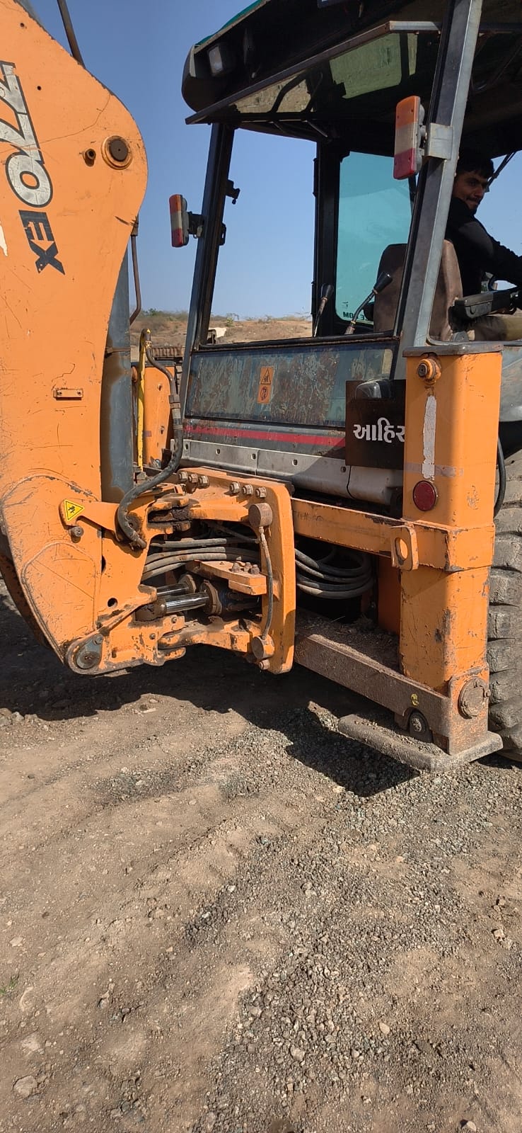 CASE BACKHOE 770 2021