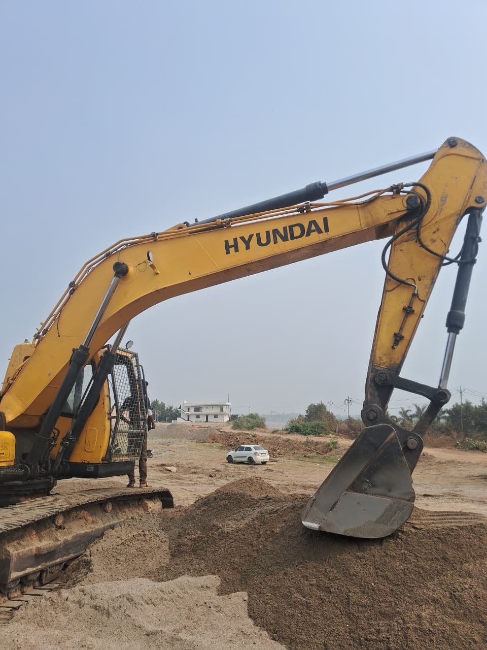HYUNDAI EXCAVATOR R215 SMART 2018