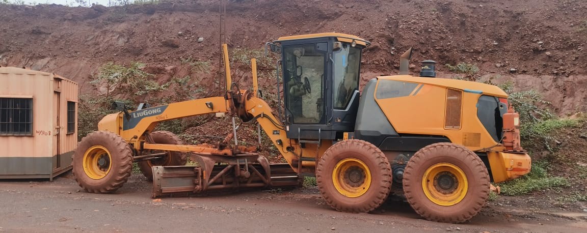 LIUGONG GRADER 4215D 2020