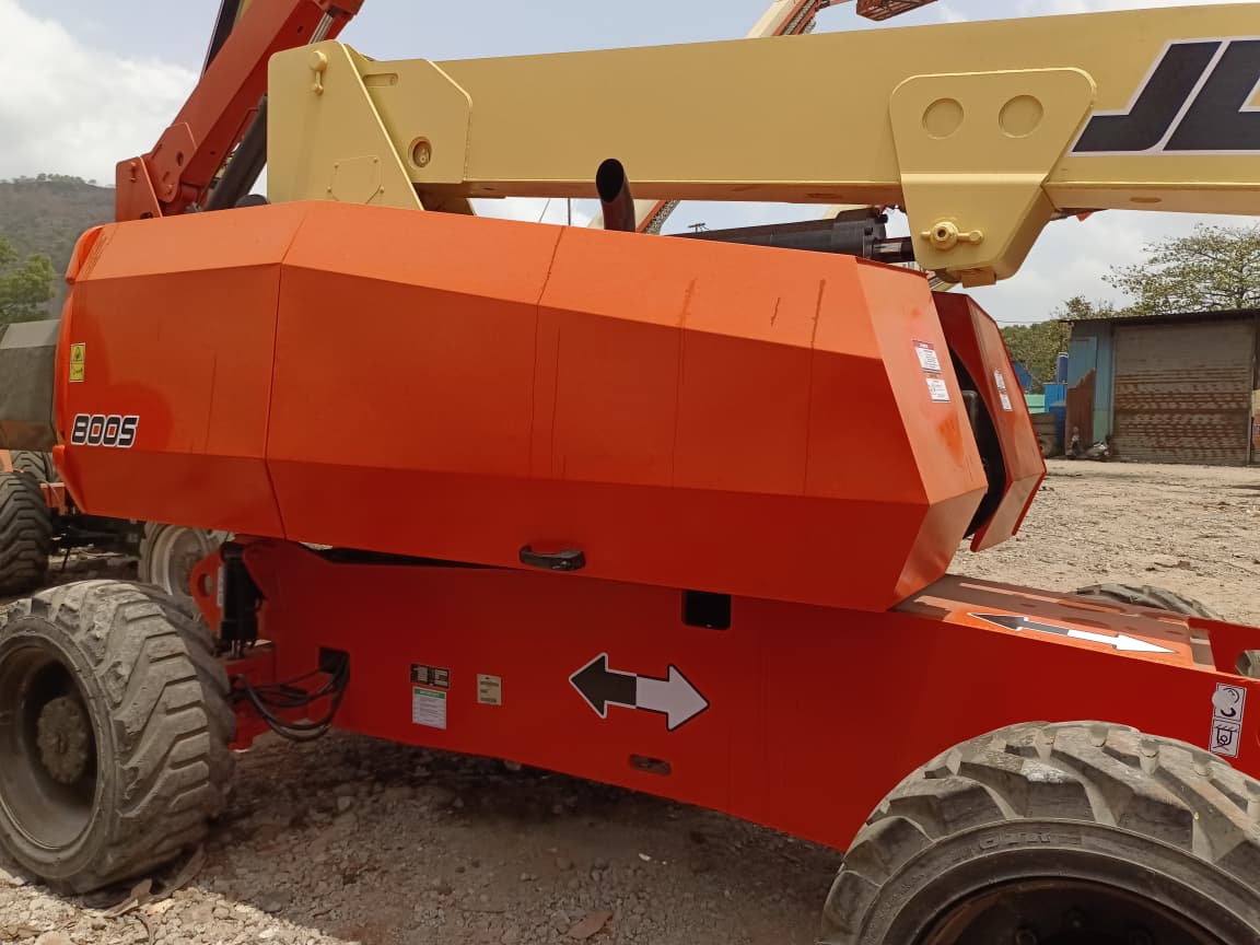 JLG BOOM LEFT 800S 2006