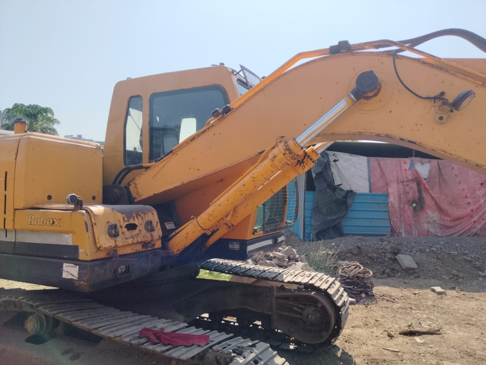 HYUNDAI EXCAVATOR R140LC-9 2013