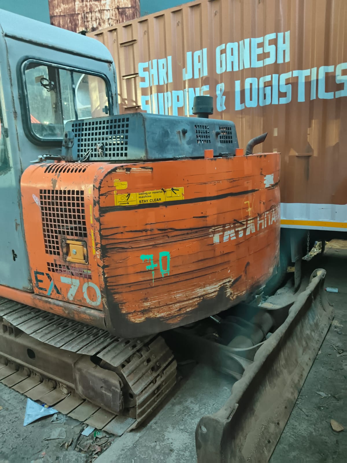 TATA HITACHI EXCAVATAR EX70 2011