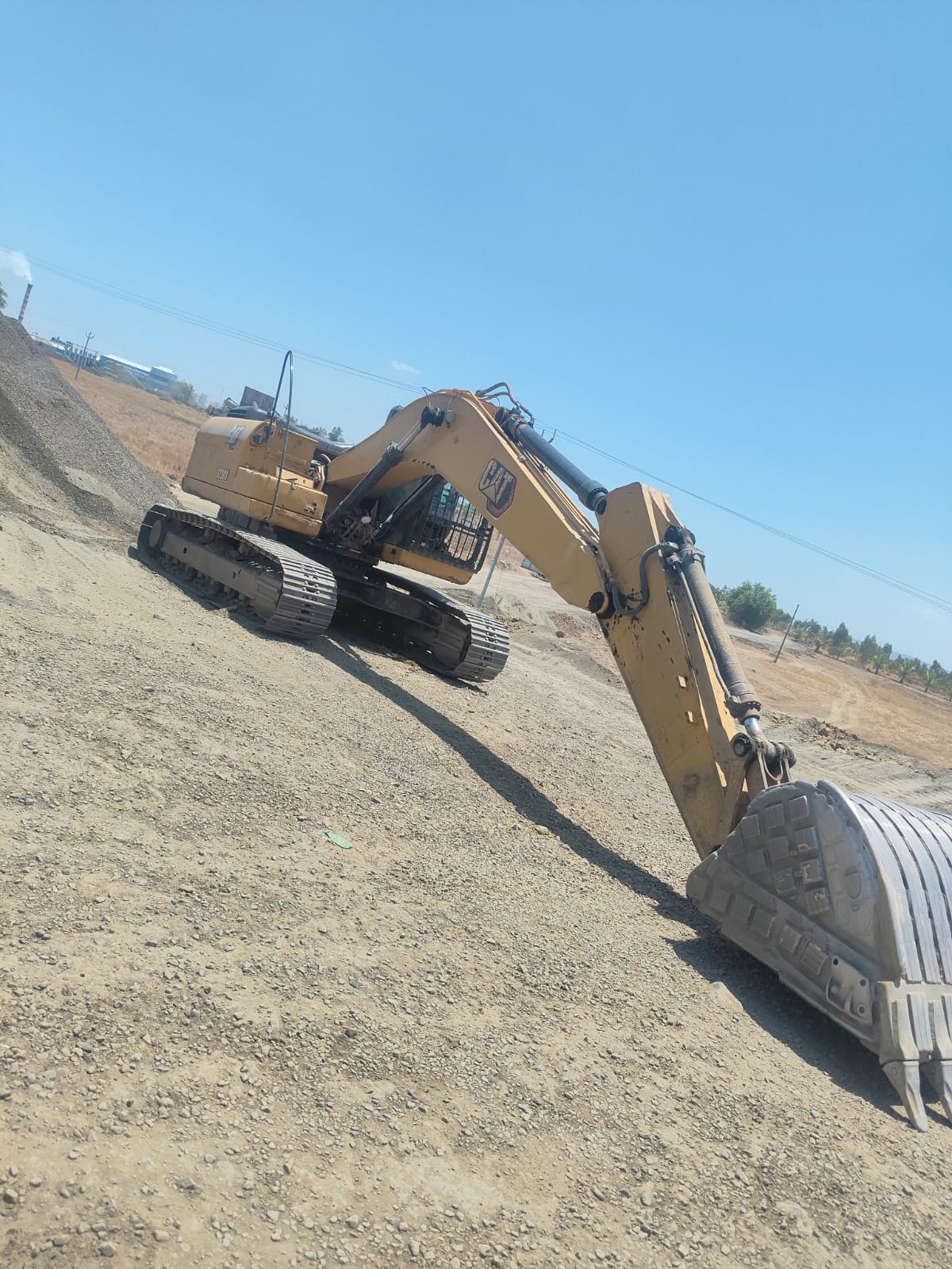 CAT EXCAVATOR 323 D3 2021