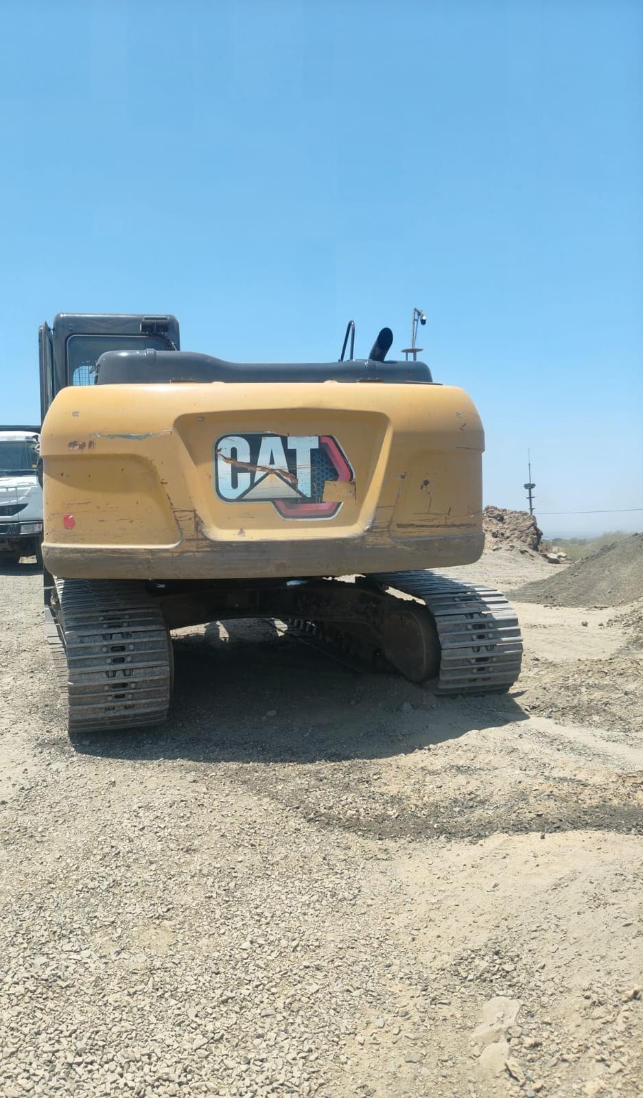 CAT EXCAVATOR 323 D3 2021